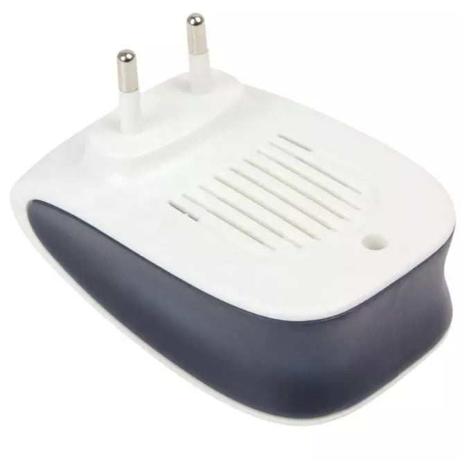Charly | Ultrasonic Pest Repeller - Rodent & Insect Control