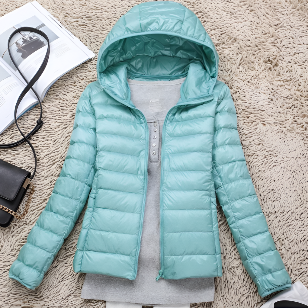 Ultra-Lightweight Packable Women's Hooded Down Jacket