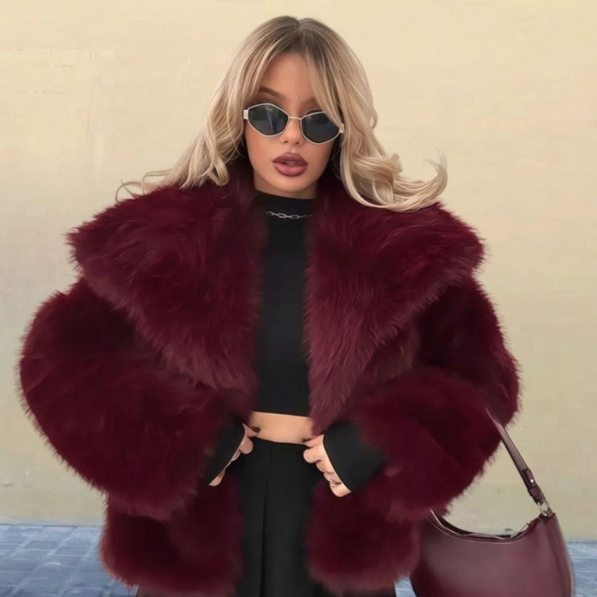 Women's Cropped Faux Fur Coat with Oversized Lapel