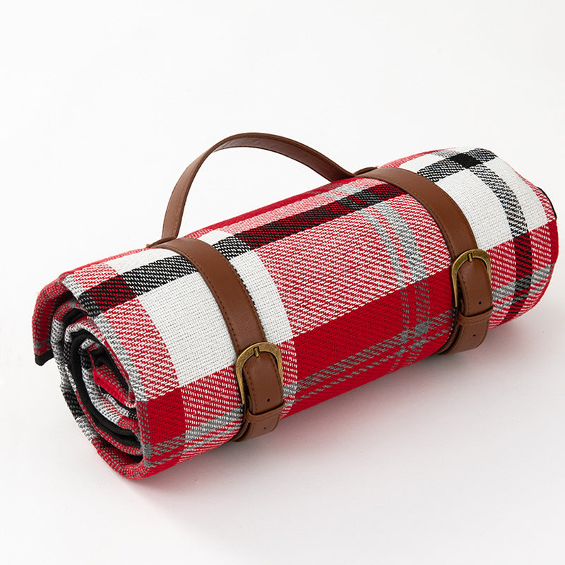 All-Weather Picnic Blanket – Waterproof, Foldable & Comfortable for Outdoors