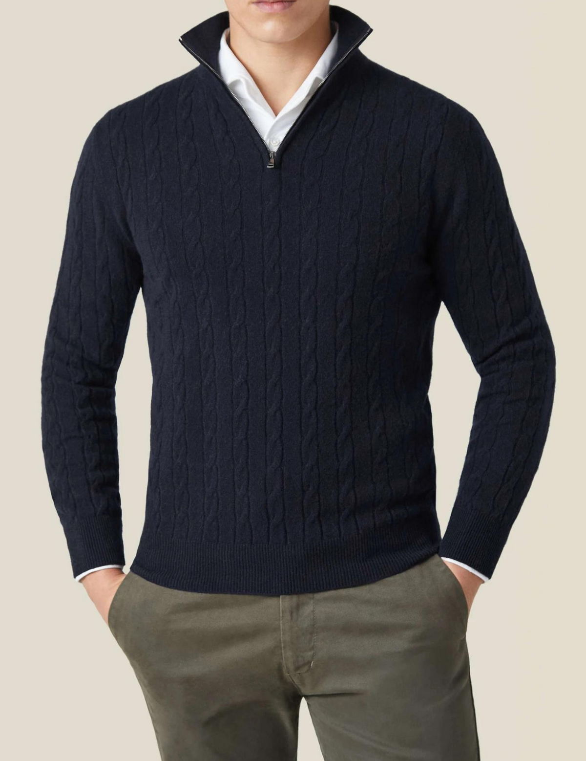 Cable-Knit Zip Pullover – Adjustable Warmth
