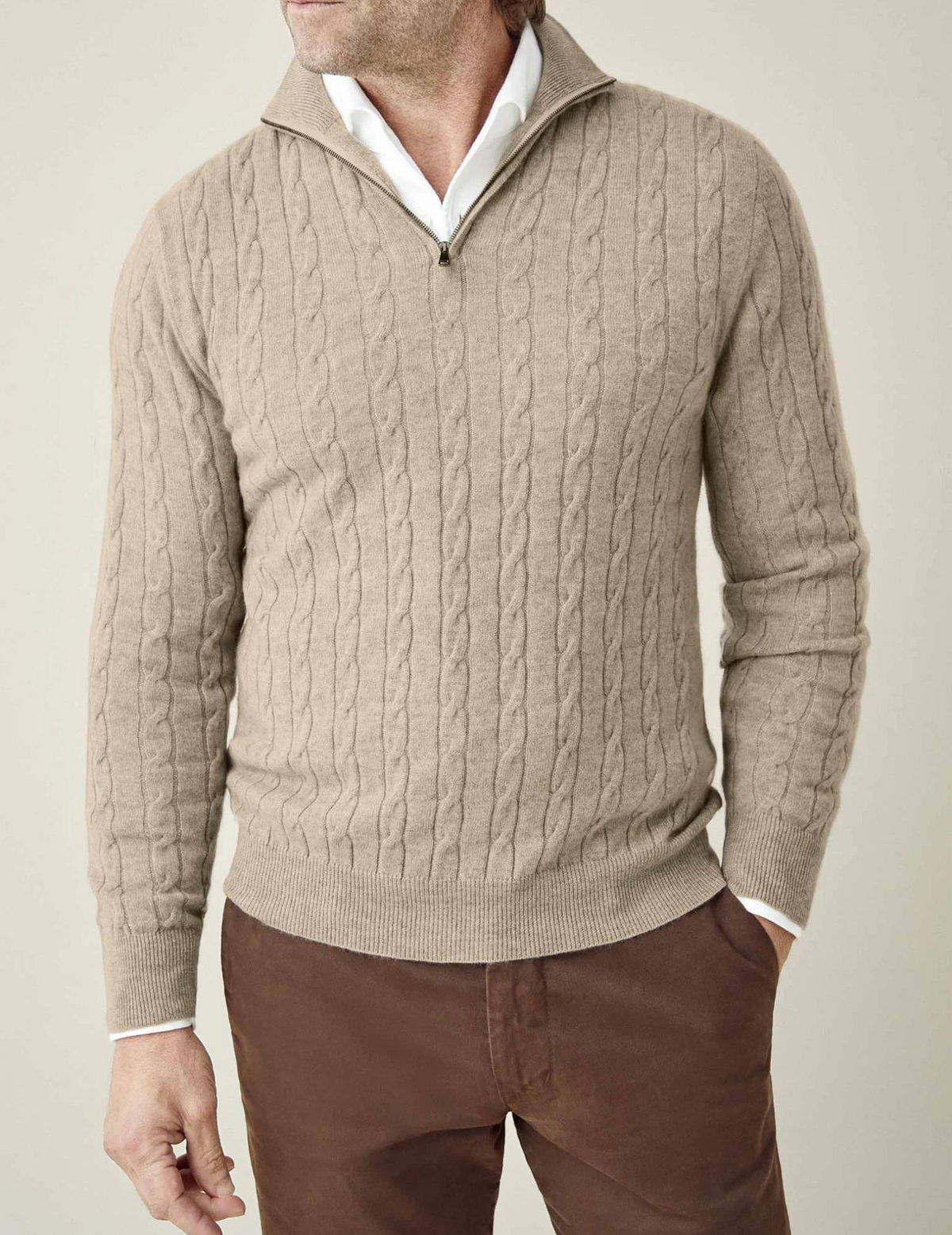 Cable-Knit Zip Pullover – Adjustable Warmth