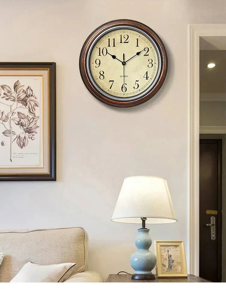 Charly | Classic Wall Clock with Large Numbers