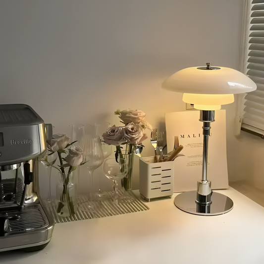 Charly | Dimmable Round Table Lamp