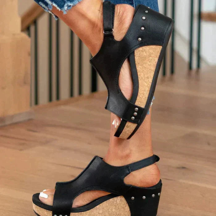 Charly Elegant and Comfortable Wedge Heels