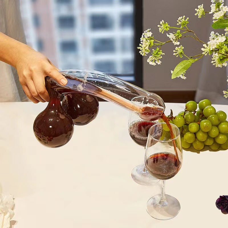 Charly | Glass Decanter | Elegant Design and 650 ml Capacity | Clear