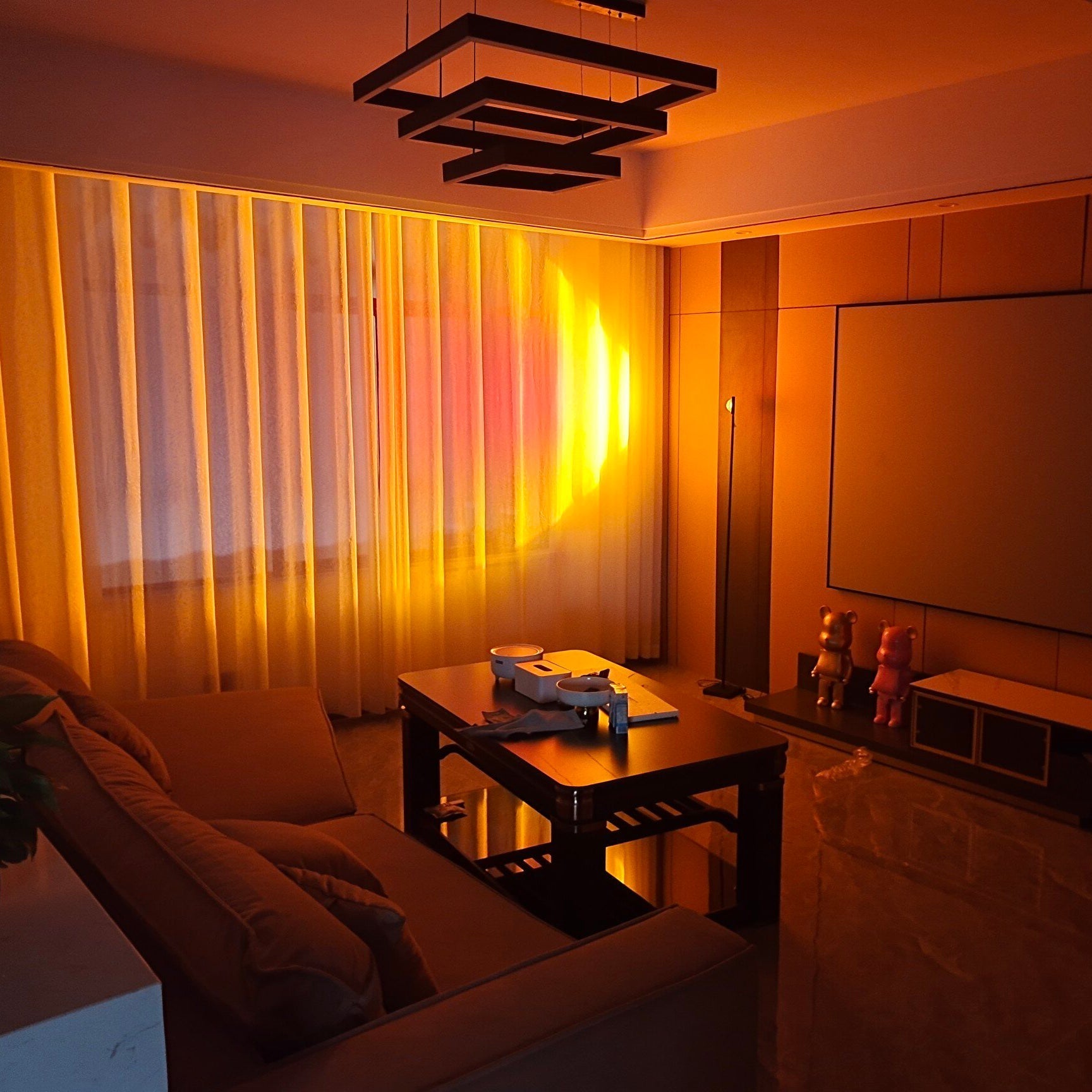 Charly | LED Color Projector Floor Lamp | Minimalist Halo Light Effect