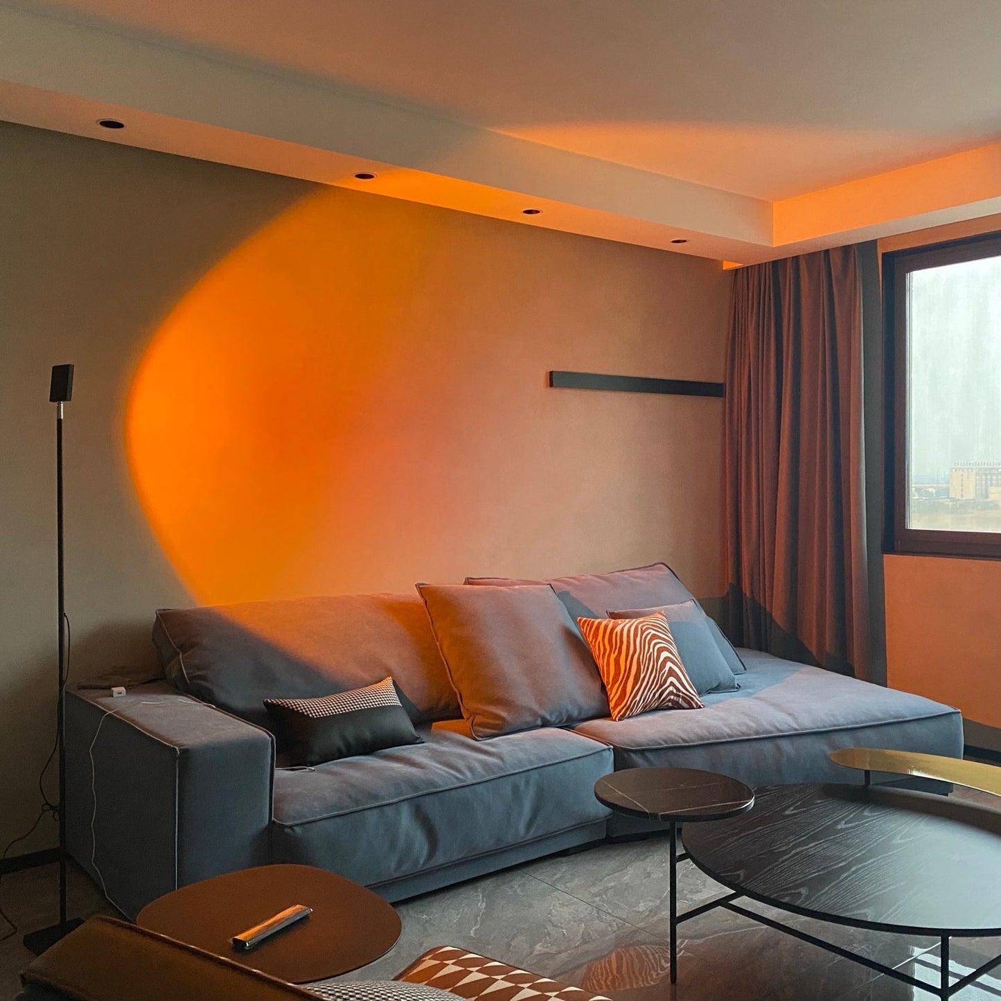 Charly | LED Color Projector Floor Lamp | Minimalist Halo Light Effect