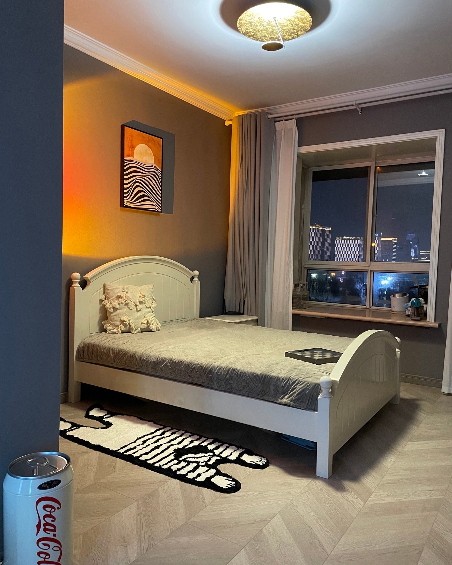 Charly | LED Color Projector Floor Lamp | Minimalist Halo Light Effect