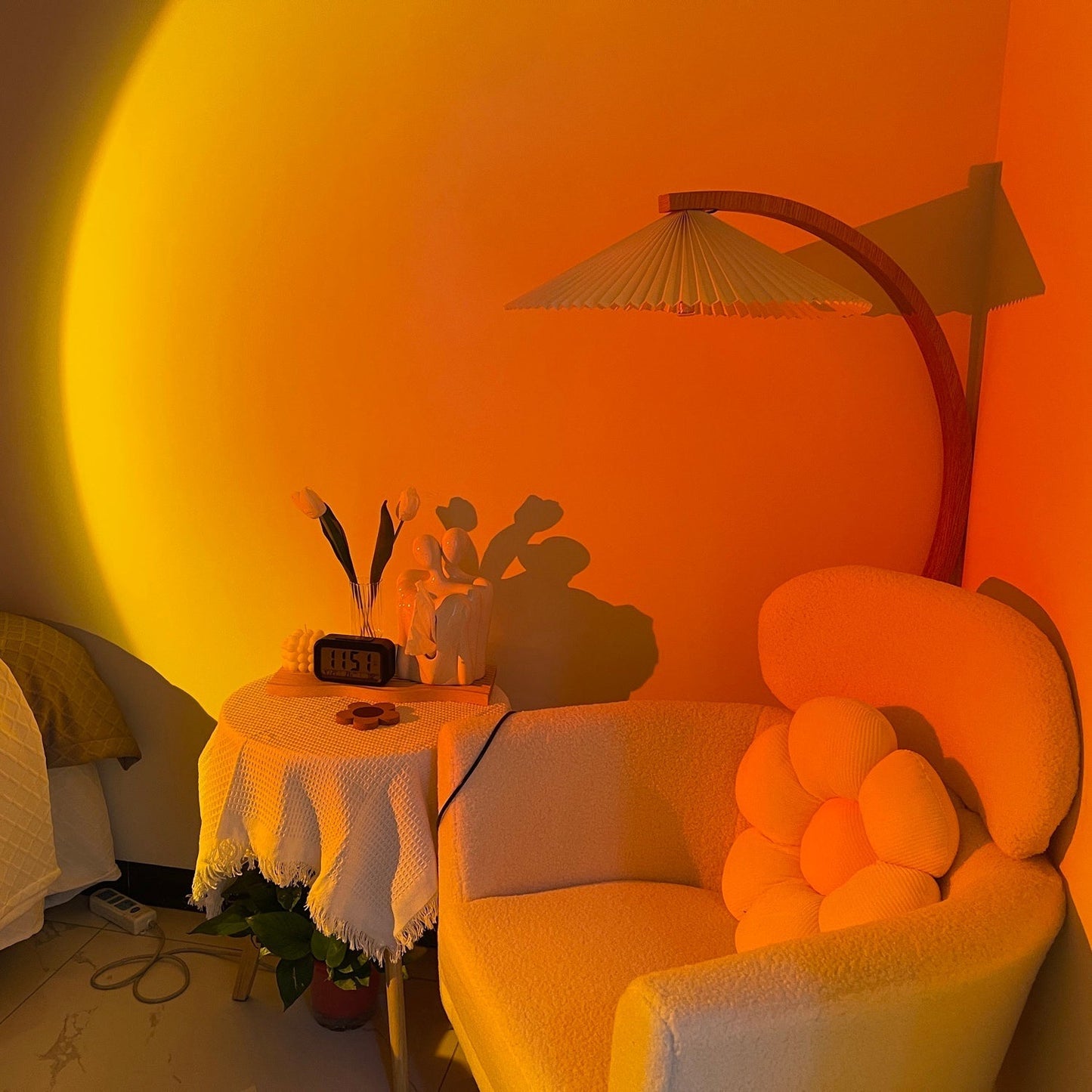 Charly | LED Color Projector Floor Lamp | Minimalist Halo Light Effect