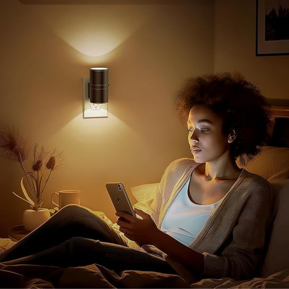 Charly | Nattlys contact with light intensity detection and adjustable brightness