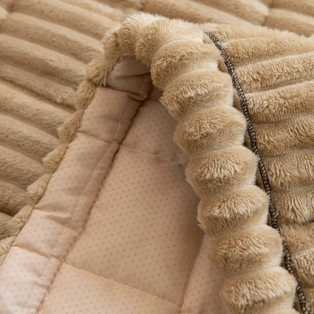 Charly | Plush Pleated Edges Sofa Cover