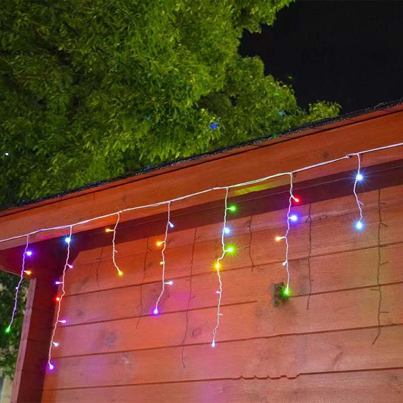 Charly | Quntis 50m LED Icicle Light String | IP44 Weatherproof | 36V Low Voltage | 500+ LEDs | Icicle Waterfall Effect | Warm White