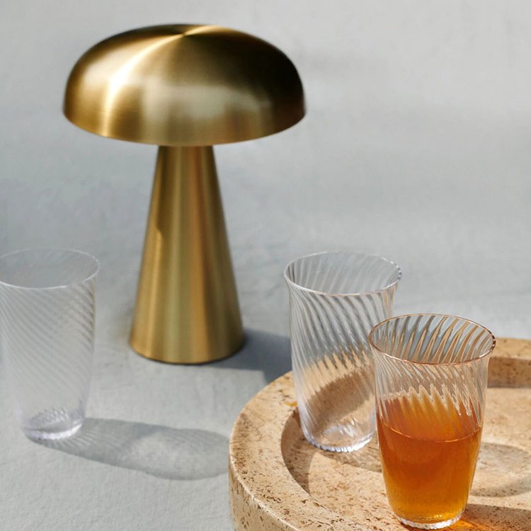 Charly | Wireless Table Lamp | Rechargeable Mushroom Design