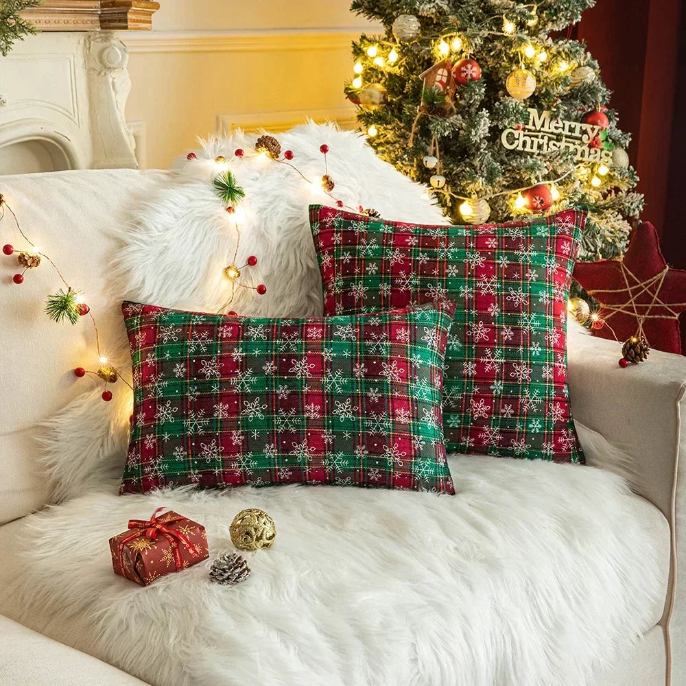Classic Plaid Cushion Cover with Warm Christmas Ambience