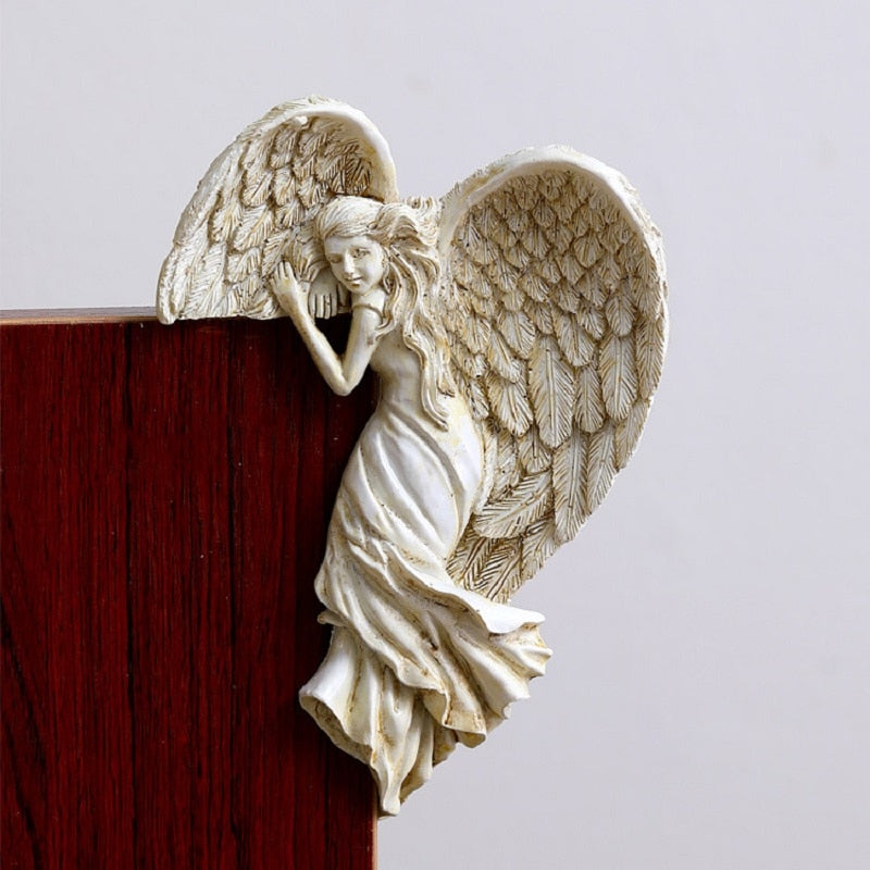 Cute Angel Frame Corner Statue