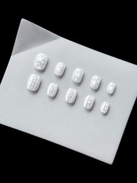 Decorative Press-On Nail Art Set