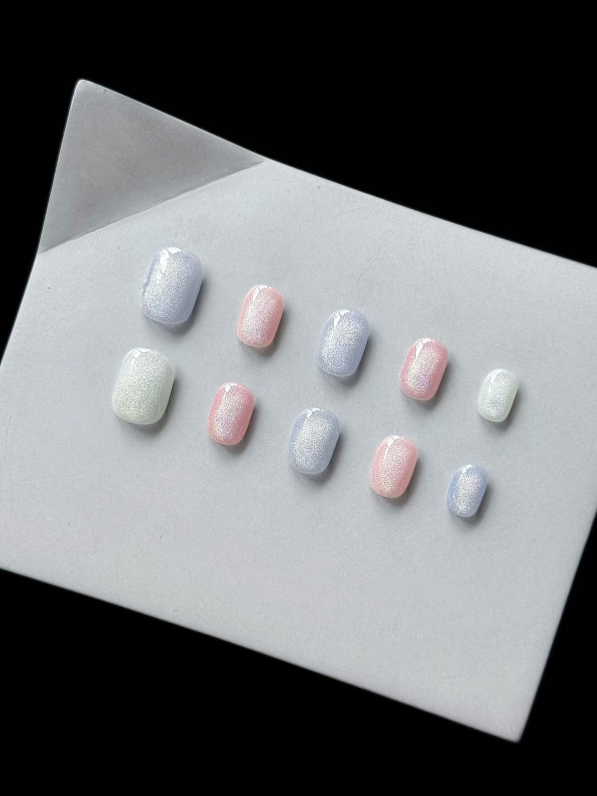 Decorative Press-On Nail Art Set