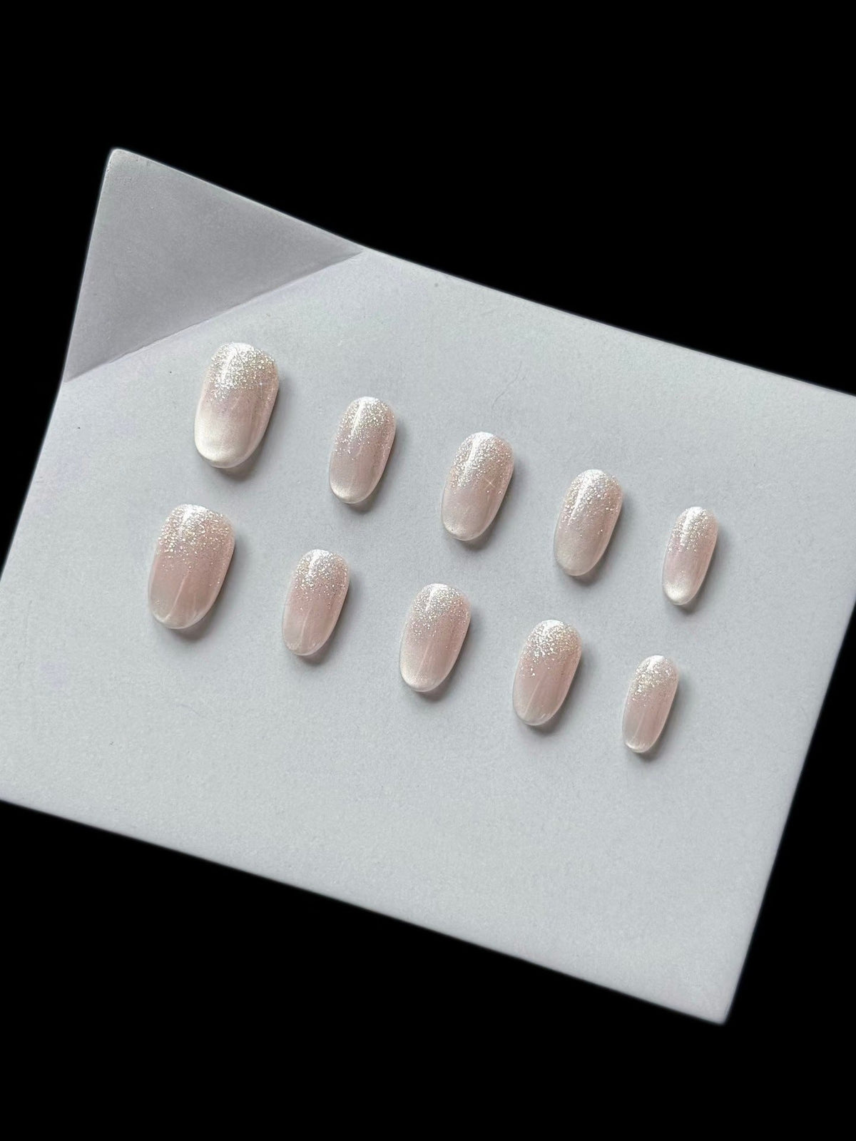Decorative Press-On Nail Art Set