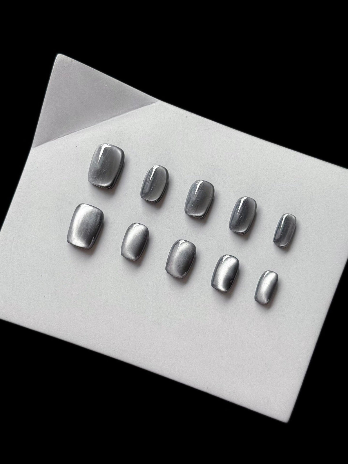 Decorative Press-On Nail Art Set
