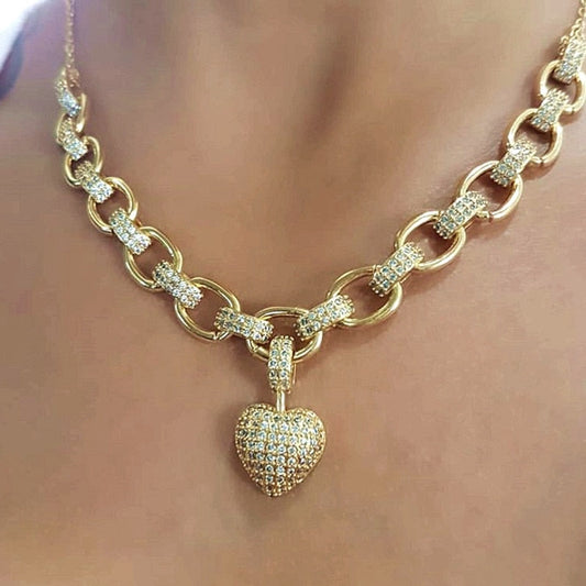 Elegant Heart-Shaped Zirconia Necklace - Stylish