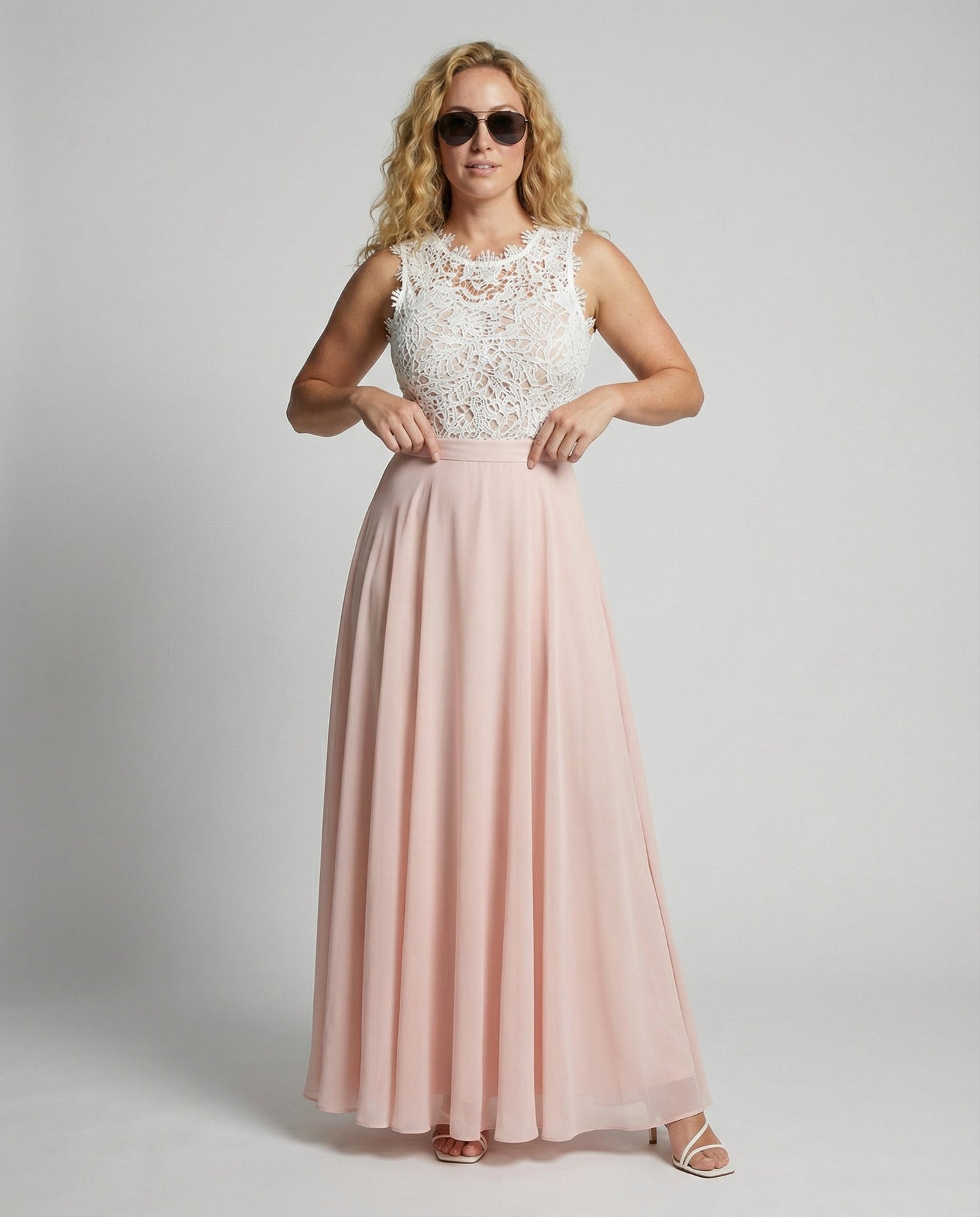 Elegant Women's Summer Dress Made of Lace for Summer | Charly
