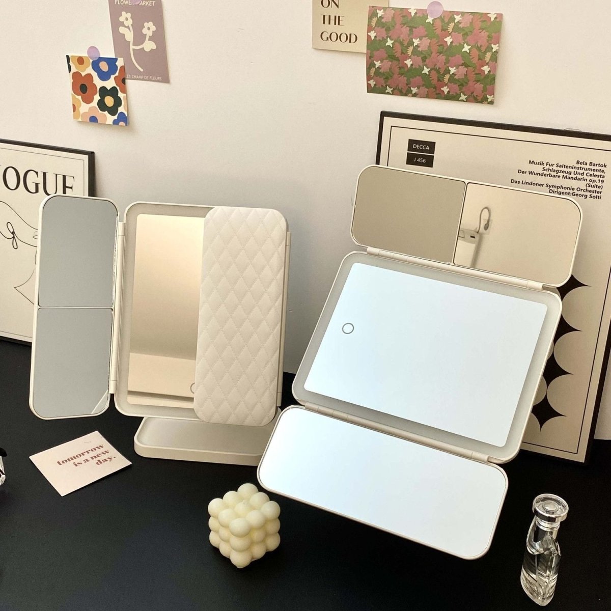 GLAMLITE MIRROR – Three-Part Mirror with LED Lighting in 3 Colors for the Perfect Makeup