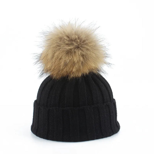 Knitted Winter Pom-Pom Hat - Felina