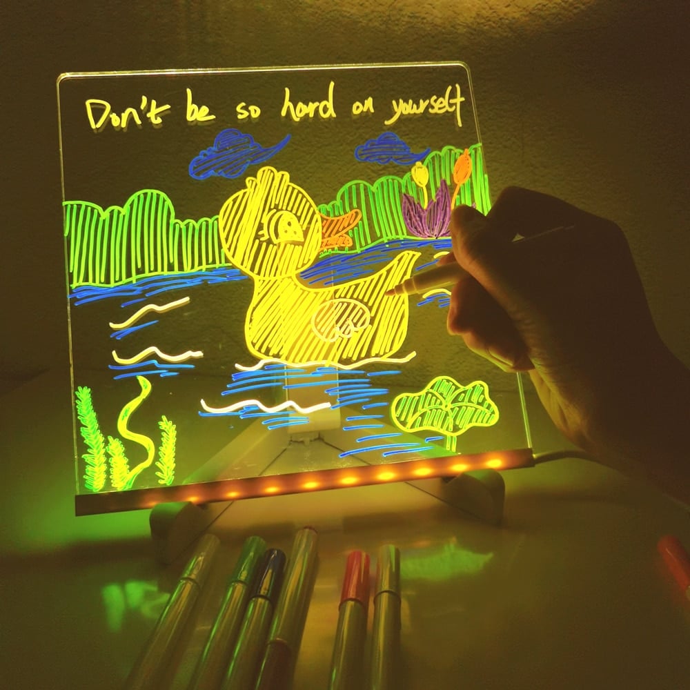 LightPlay™ Illuminated Creative Board