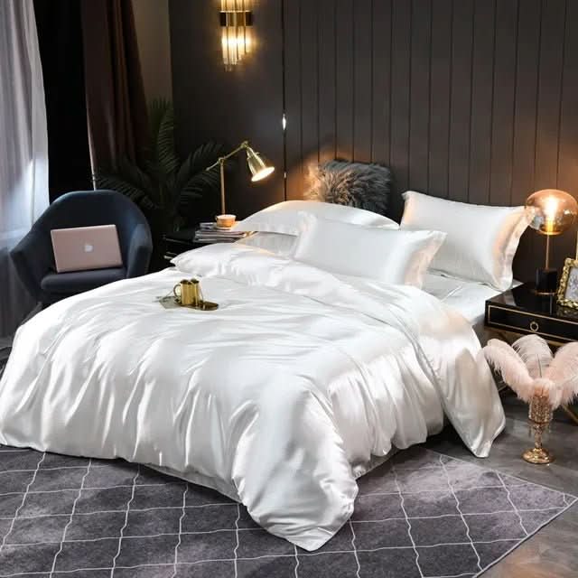 Luxurious Silk Duvet Cover for Dream Sleep