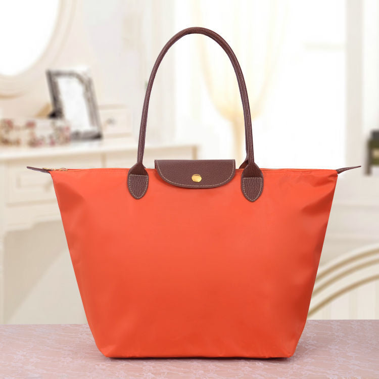 Luxury Oxford Shoulder Bag - Elegance and Practicality for Everyday Use