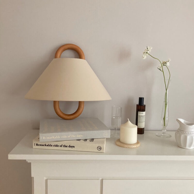 Modern Solid Wood Pleated Semi-Circle 1-Light Wall Sconce