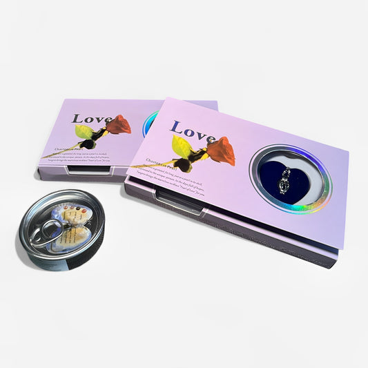 PearlEssence | Give a beautiful pearl necklace
