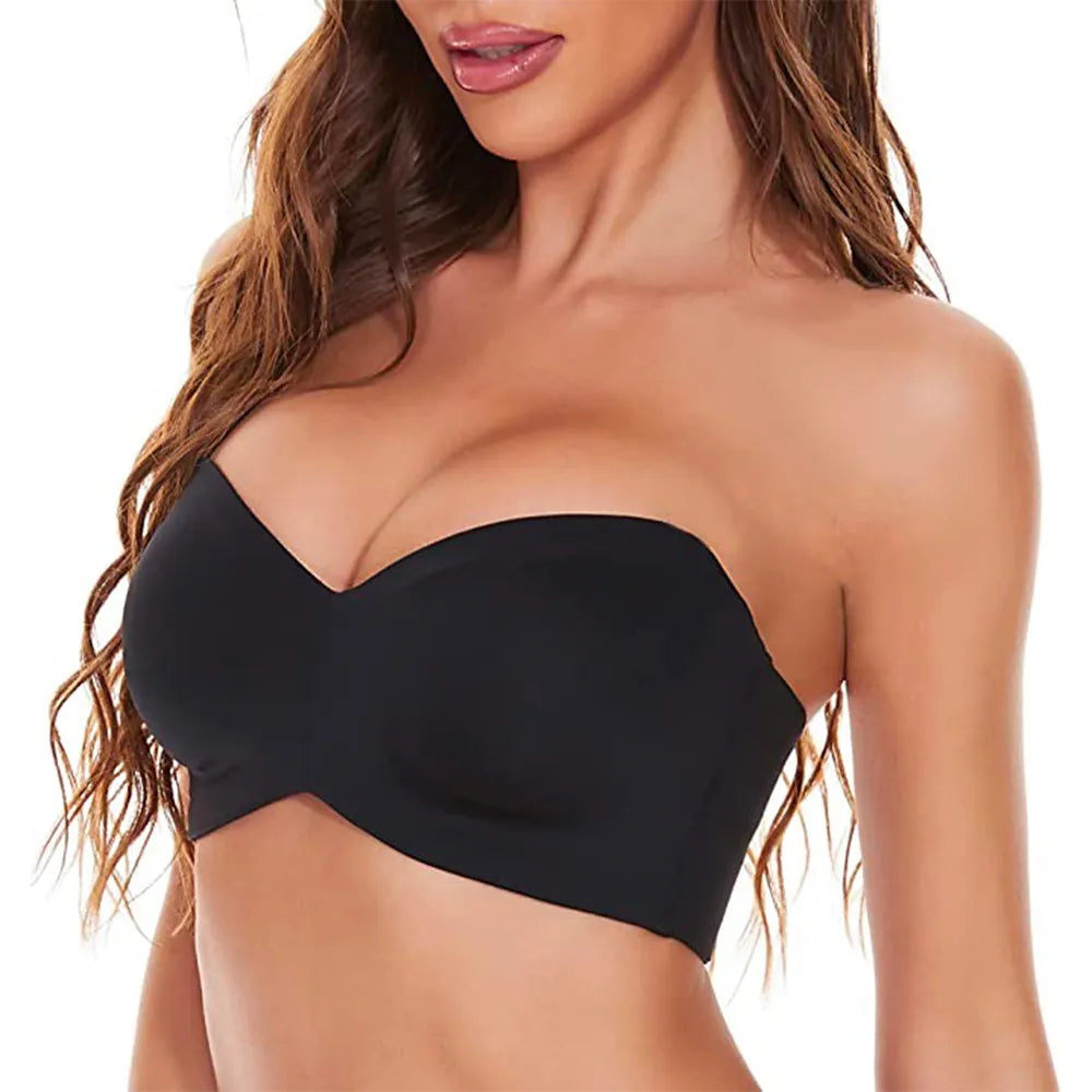 Seamless women's plus-size bra – adjustable straps, back closure, ultra-soft comfort for everyday wear