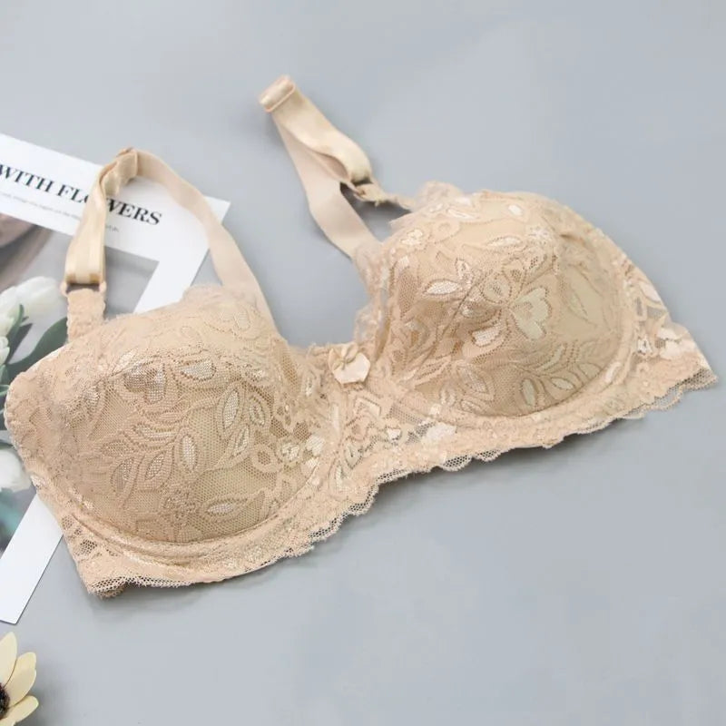 Sexy plus-size lace bra