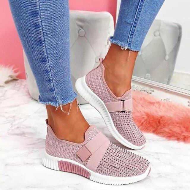 Slip-On Sneaker for Women with Velcro | Improve Your Walking Posture!