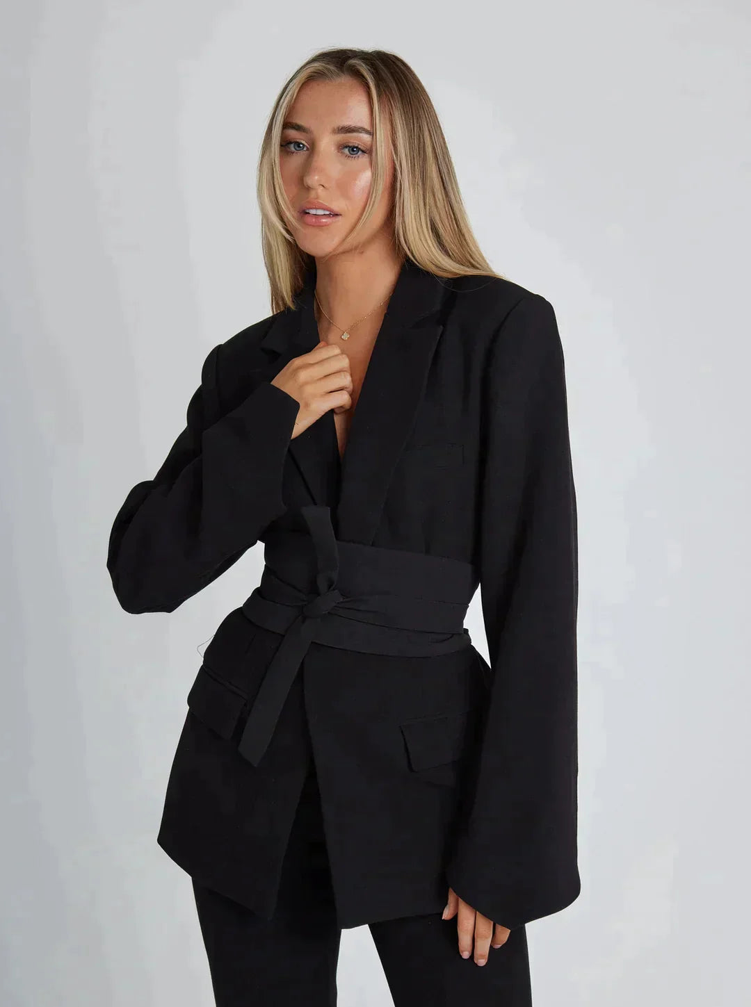 Sophia - Elegant belted blazer tailored cut