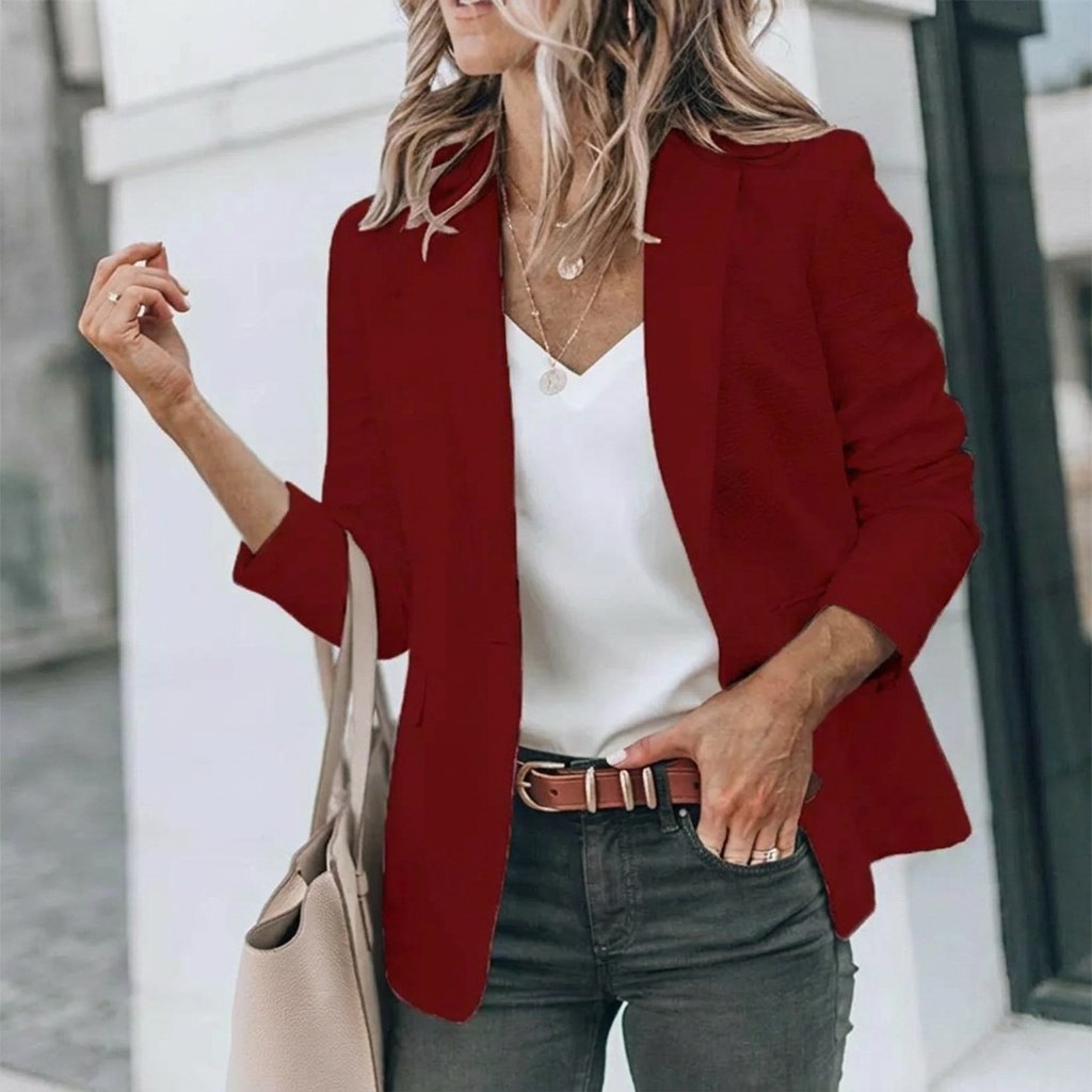 Sophisticated Women's Tailored Fit Blazer