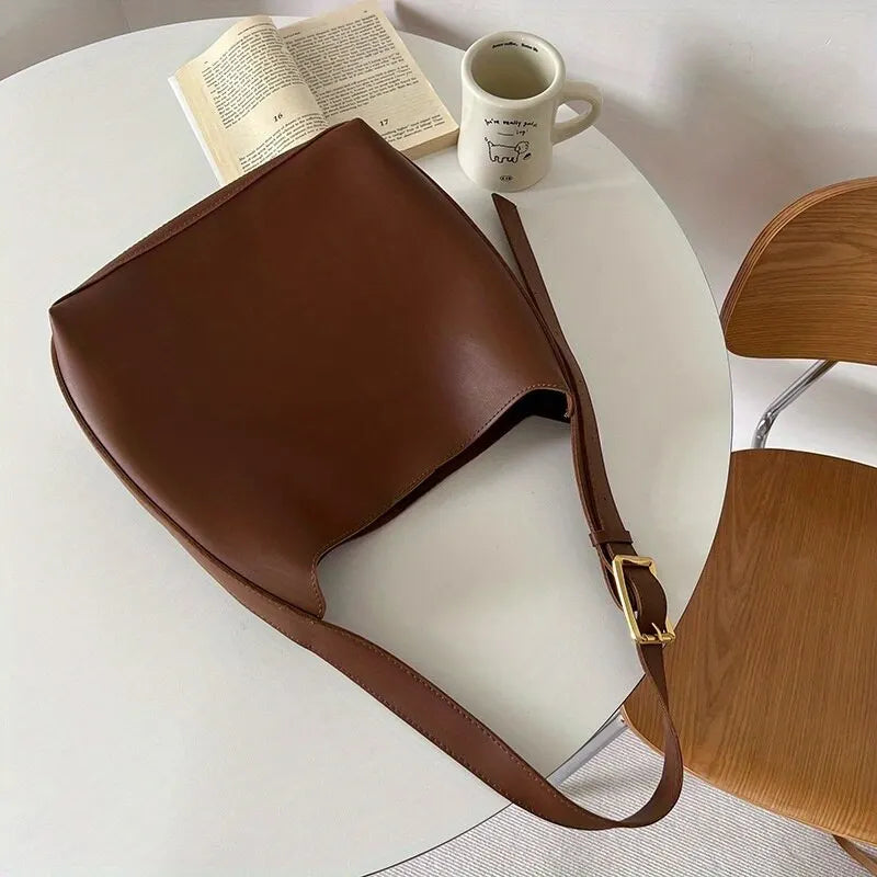 Versatile Women's Shoulder Bag