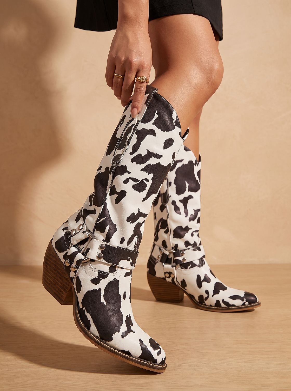 Women's Cow-Print Pointed-Toe Block-Heel Western Cowboy Boots