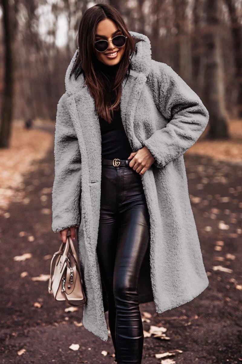 Women's Lightweight Hooded Winter Coat for Everyday Wear and Walking