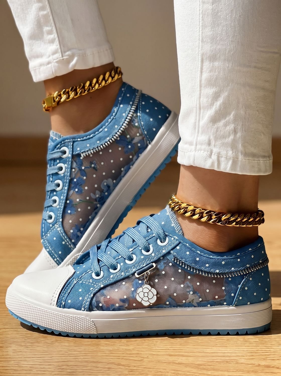 Women's Orthopedic Lace-Up Floral Mesh Low-Top Sneakers
