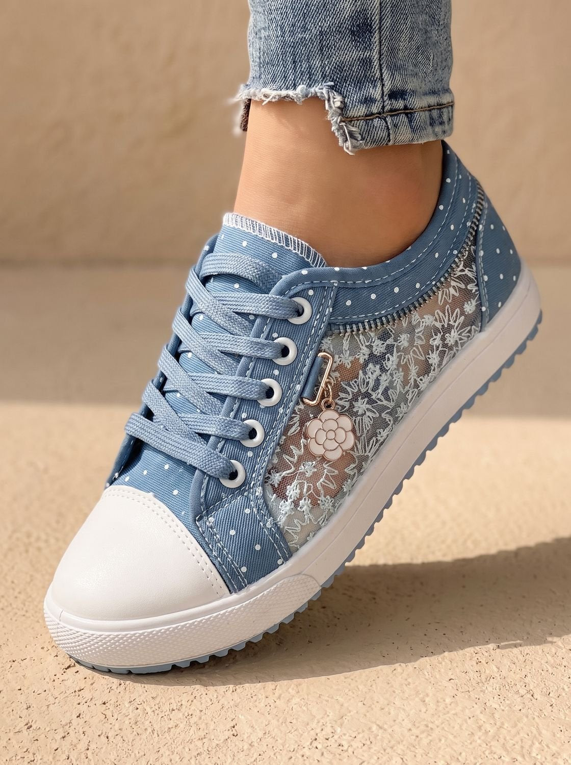 Women's Orthopedic Lace-Up Floral Mesh Low-Top Sneakers