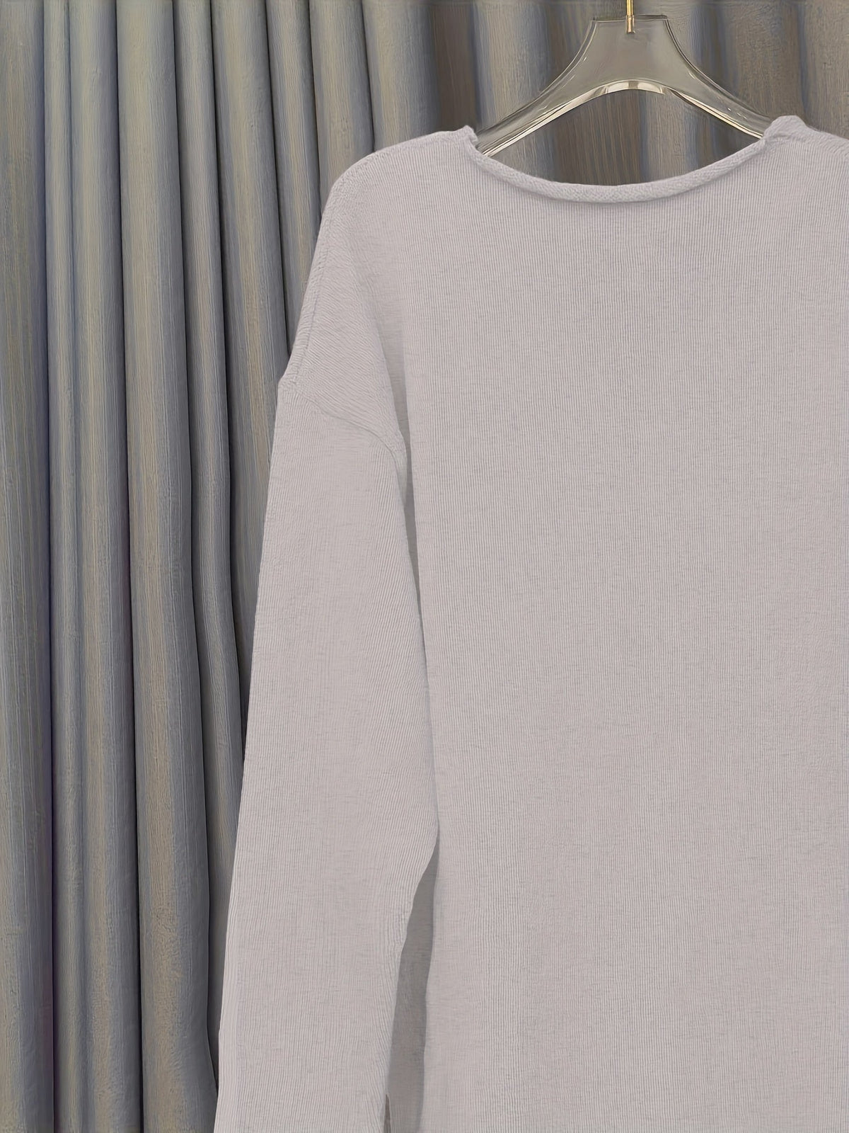 Women's Oversized V-Neck Sweater with Pattern
