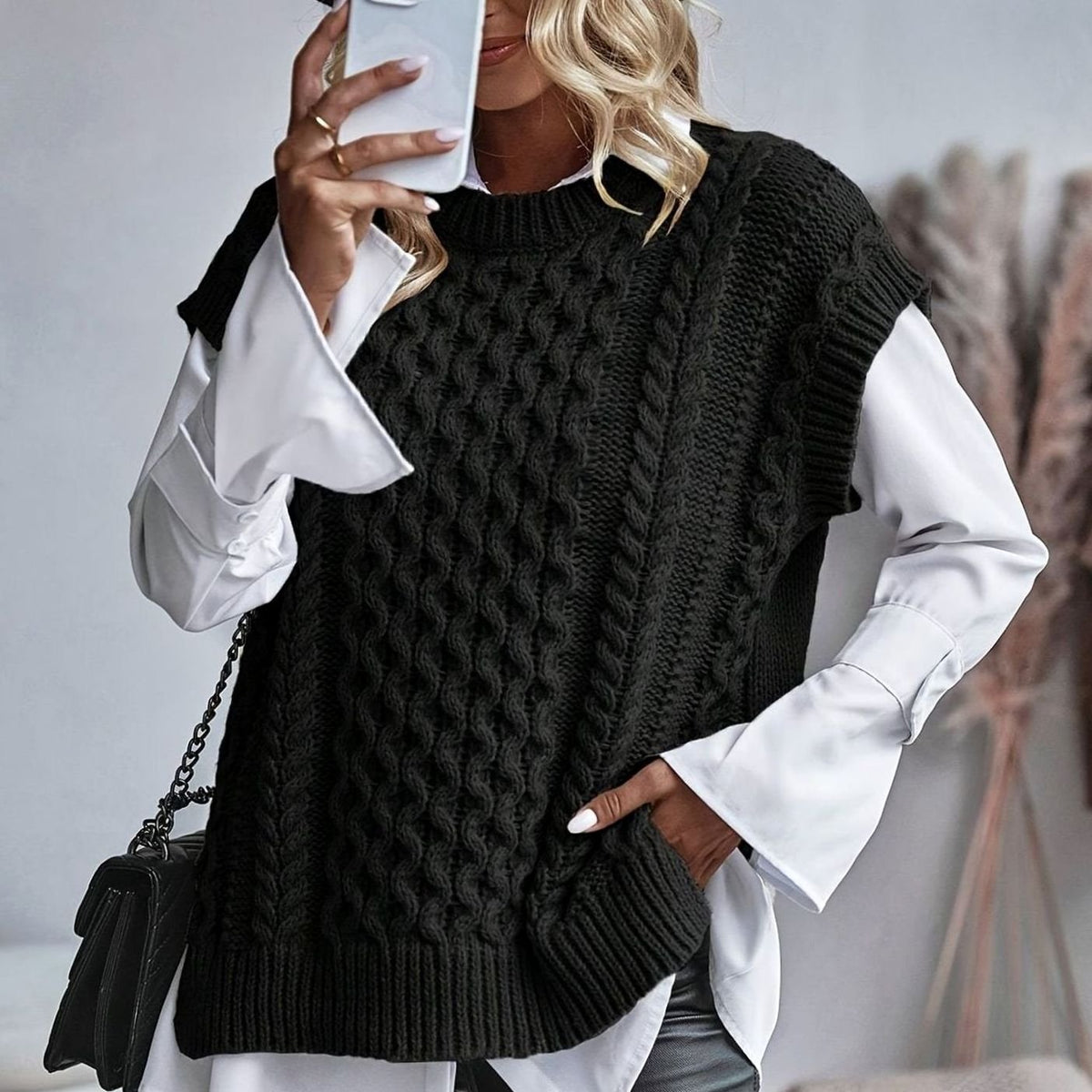 Women's Relaxed-Fit Cable-Knit Sweater Vest Pullover