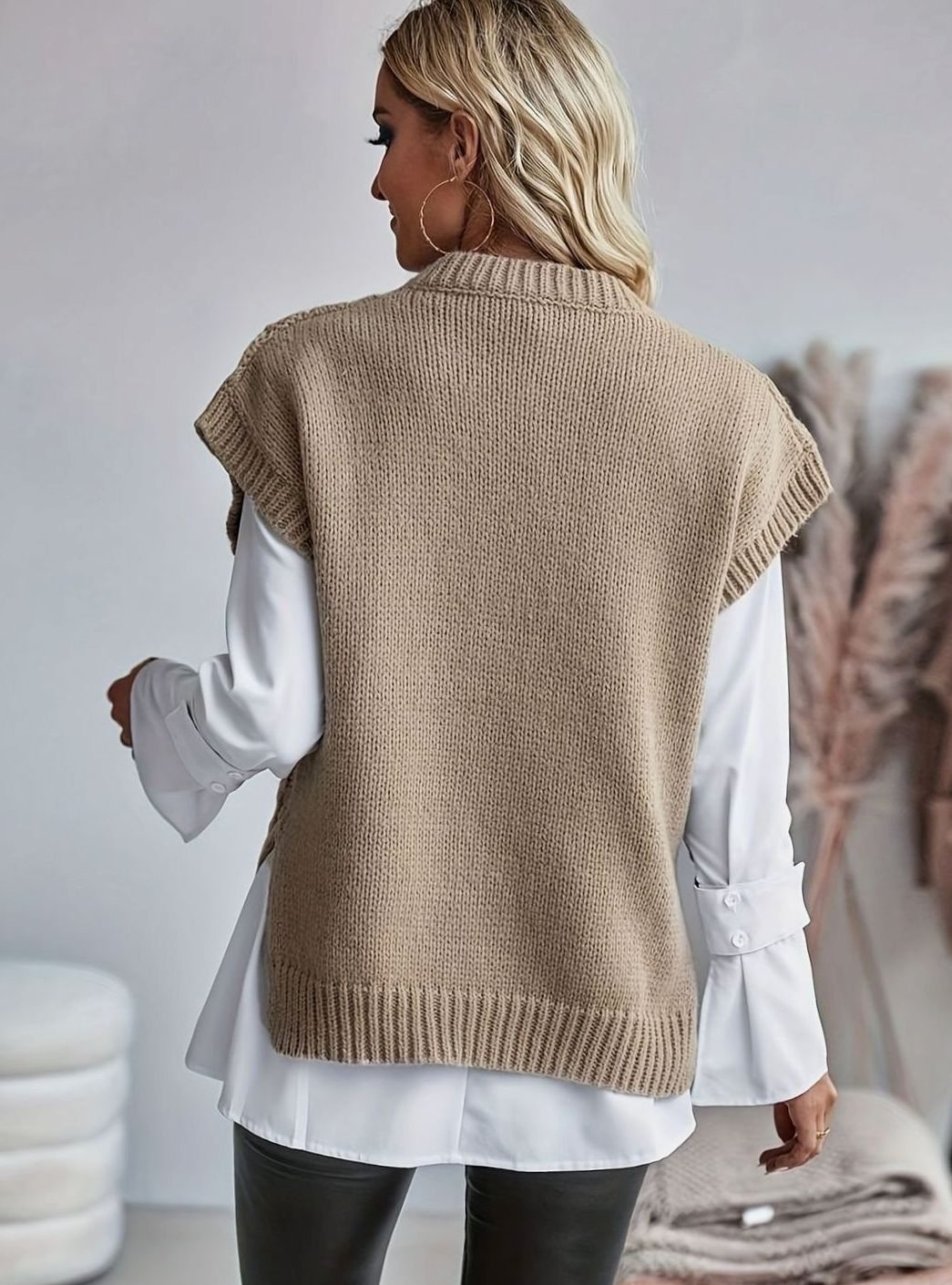 Women's Relaxed-Fit Cable-Knit Sweater Vest Pullover