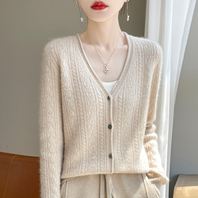Women's Short Mohair-Look Cable-Knit V-Neck Cardigan with Ribbed Cuffs