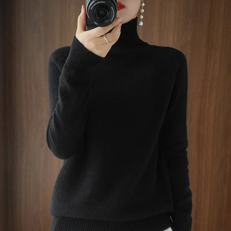 Women's Soft Merino Wool Turtleneck Knit Sweater
