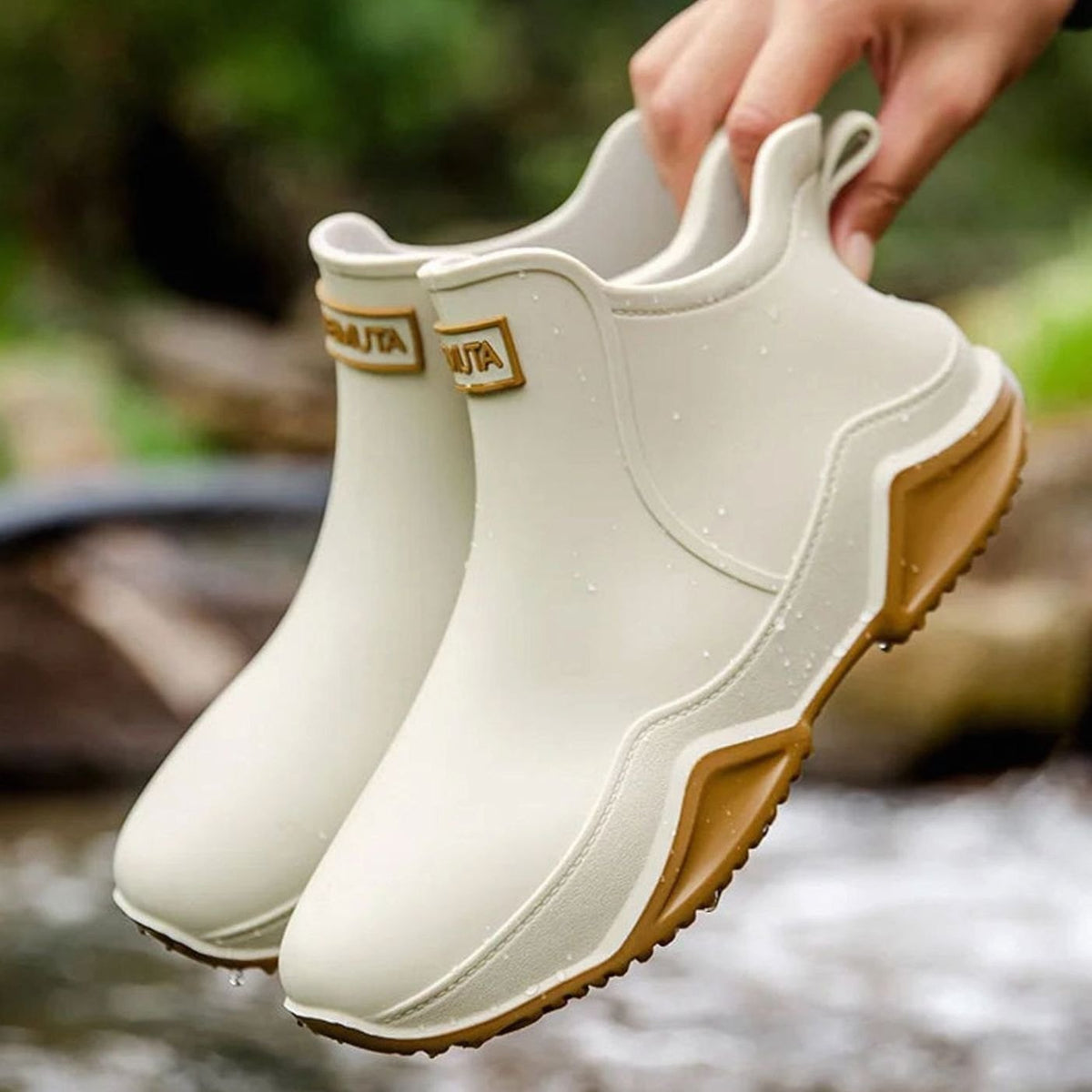 Women's Waterproof Slip-On Outdoor Chelsea Rain Boots