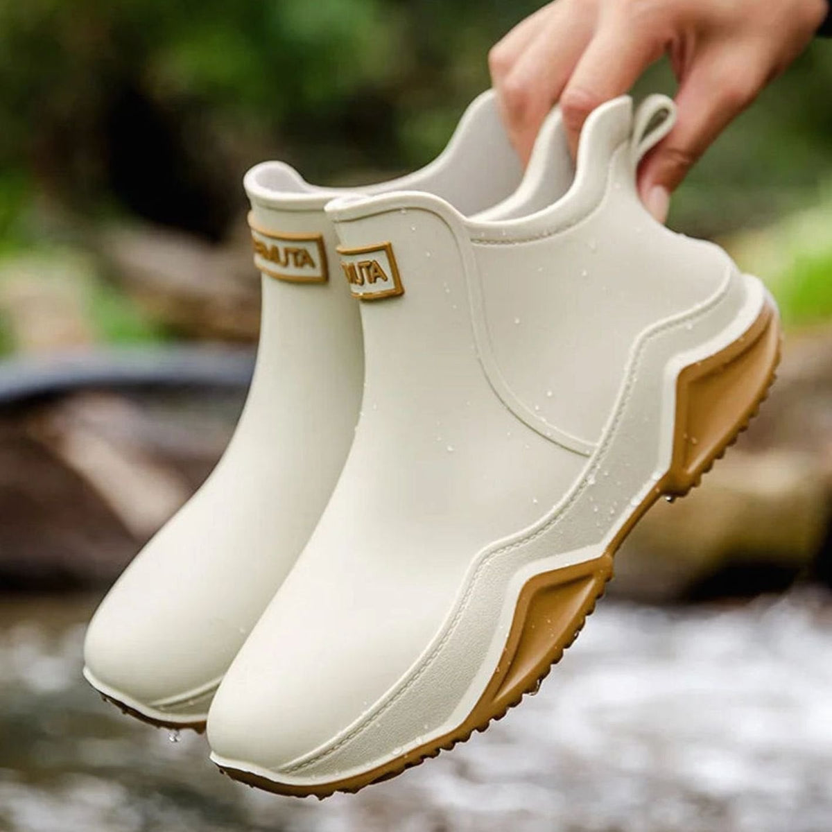 Women's Waterproof Slip-On Outdoor Chelsea Rain Boots